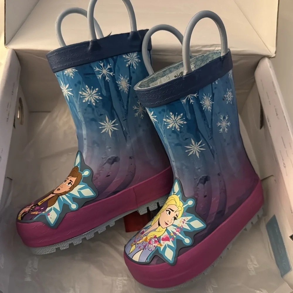 Frozen waterproof boots